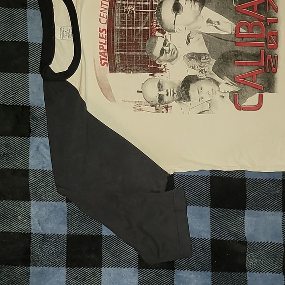 Made in USA. Baseball-style Tee. CALIBASH concert Tee 2017 Size Large. - Picture 4 of 10